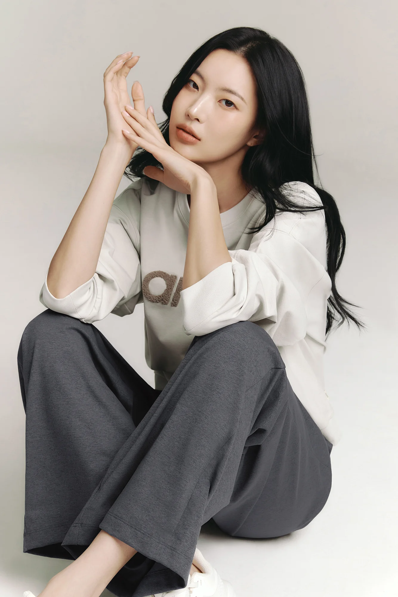 Airy Fit Fleece Wide Pants - Image 3