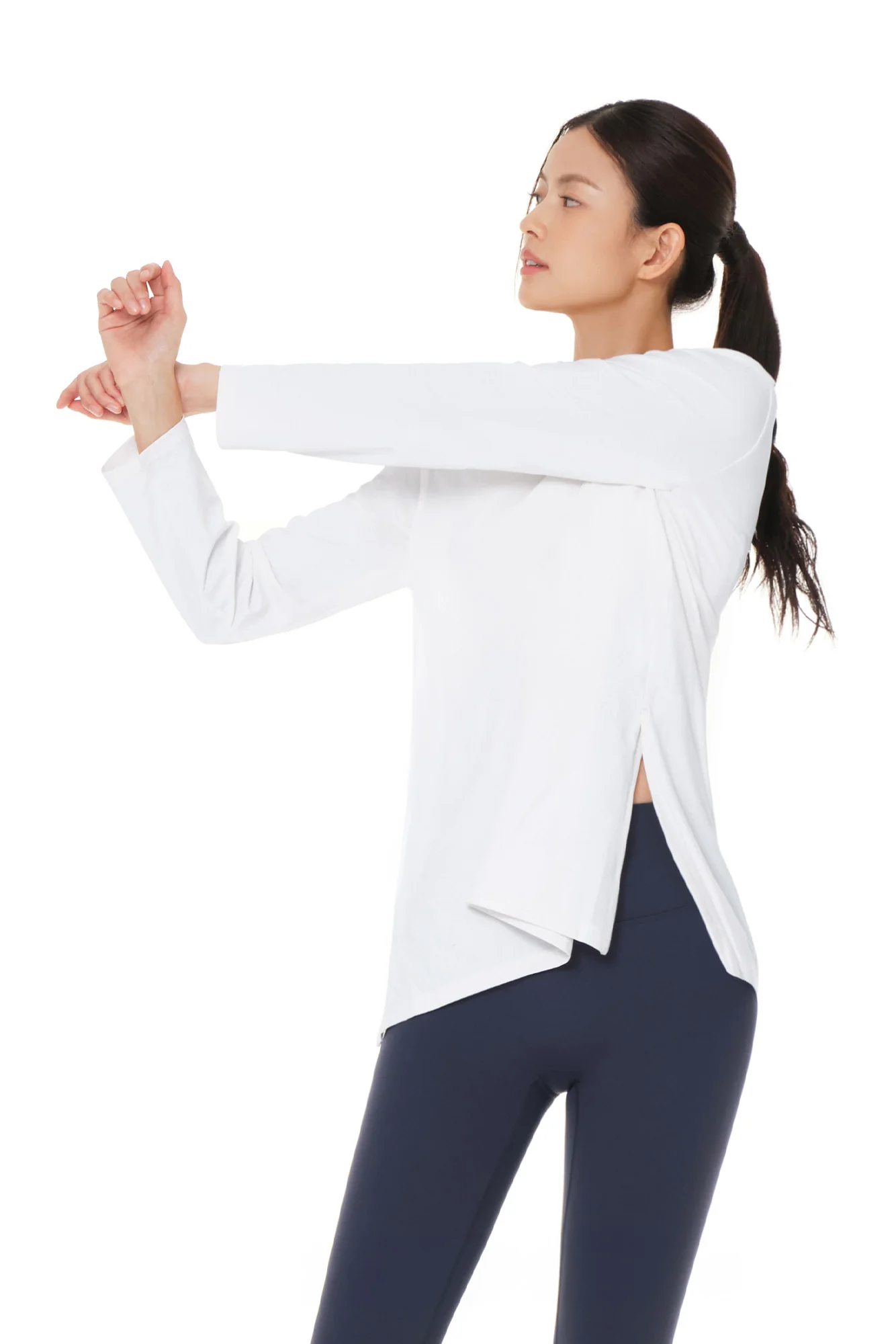 Airy Fit Oversized Fit Long Sleeve - Image 4