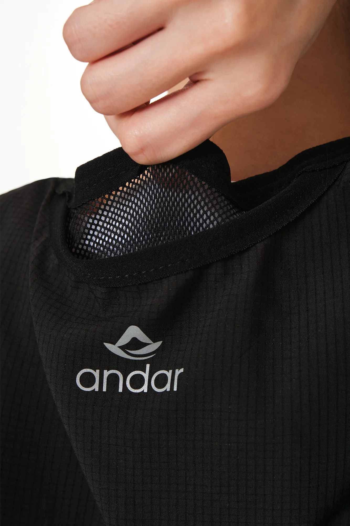 Light Running Vest - Image 6