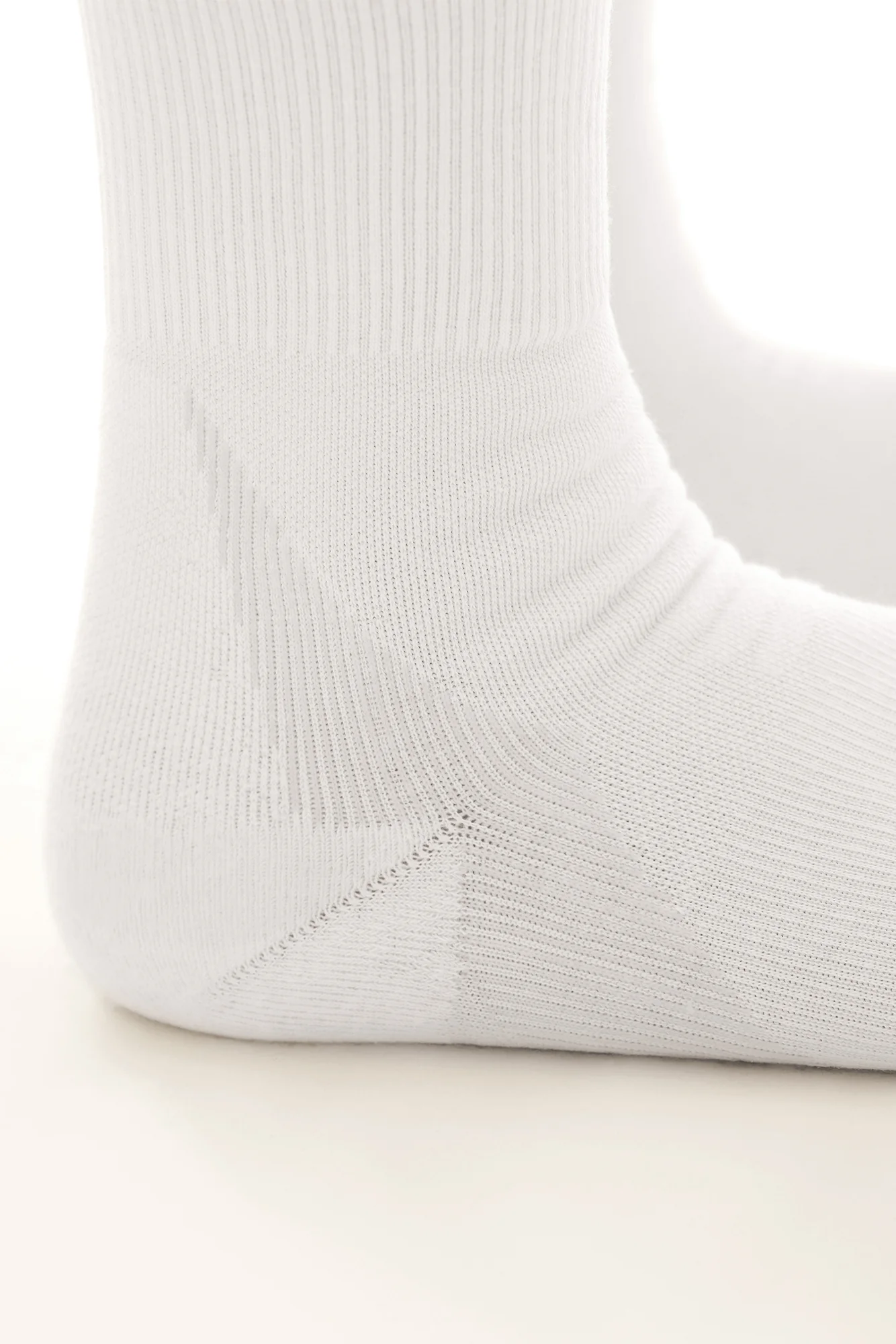 Taping Tech Running Socks - Image 6